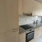 Helle, Ruhige Wohnung In Der Naehe Von Bmw Und Olympiapark